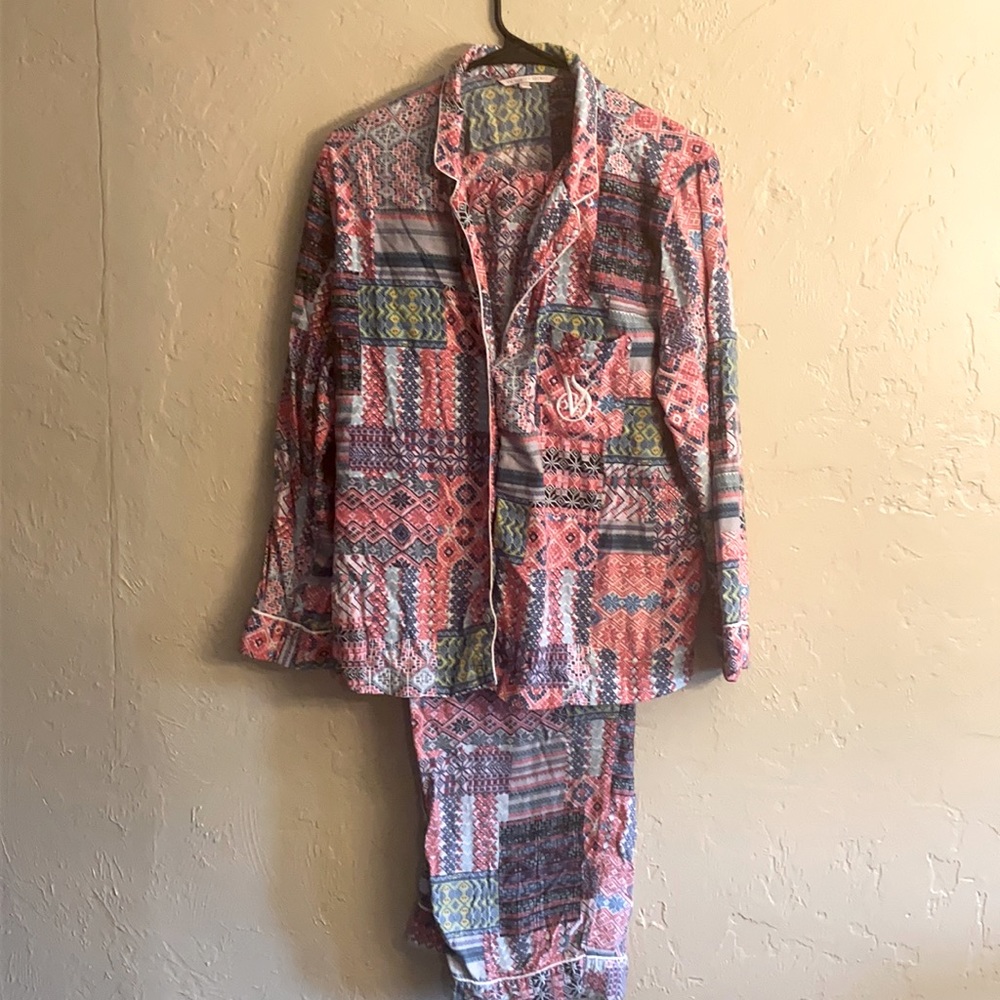 Victoria’s Secret Pajama Set. Top M Bottoms L